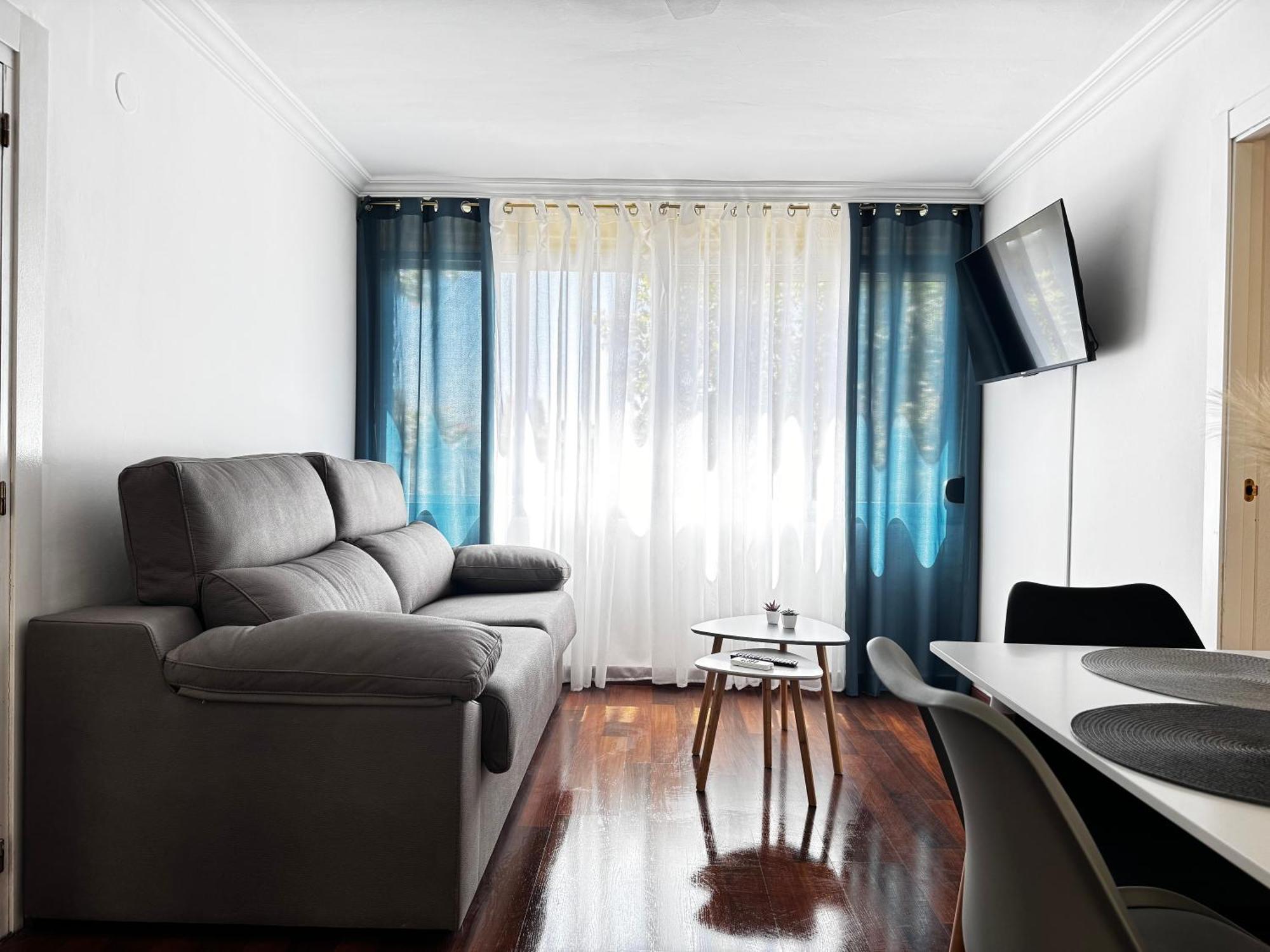 Apartamento Alarcon En Zona Av Espana - Hospital Albacete Buitenkant foto