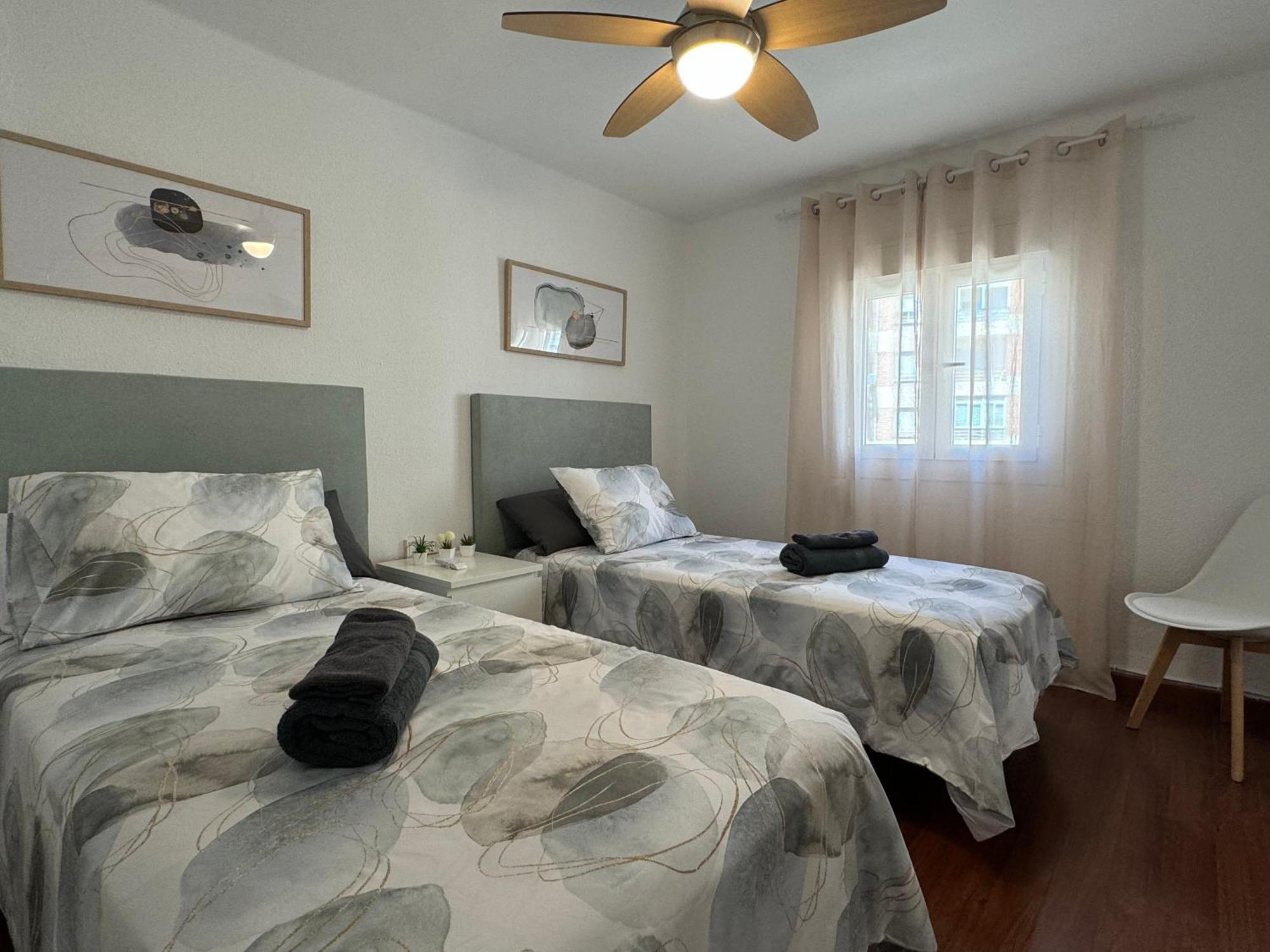 Apartamento Alarcon En Zona Av Espana - Hospital Albacete Buitenkant foto