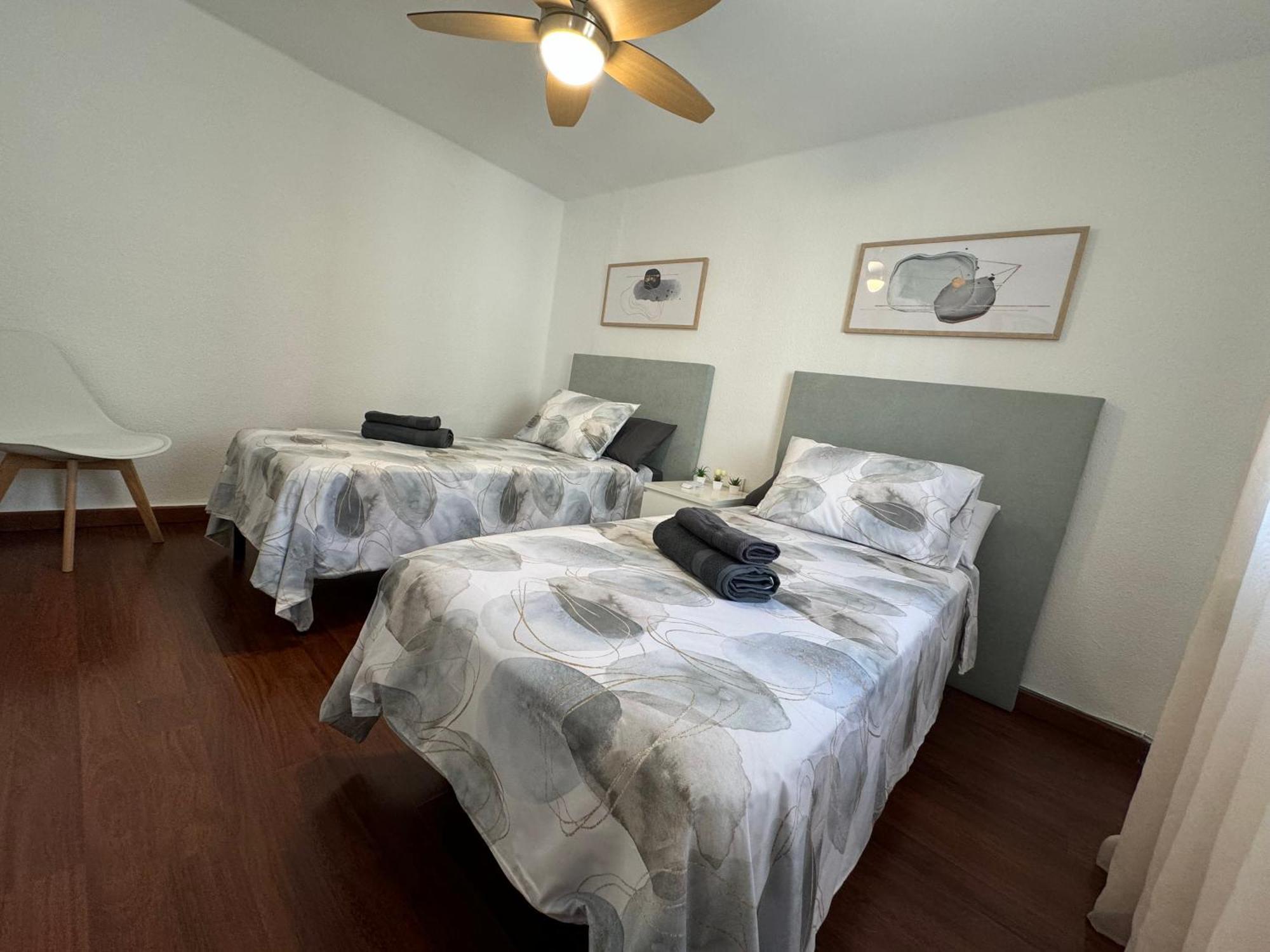 Apartamento Alarcon En Zona Av Espana - Hospital Albacete Buitenkant foto